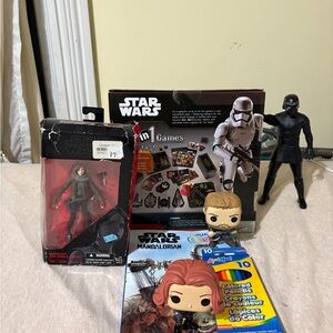 Star Wars Collectible Set with Action Figures and Coloring Book